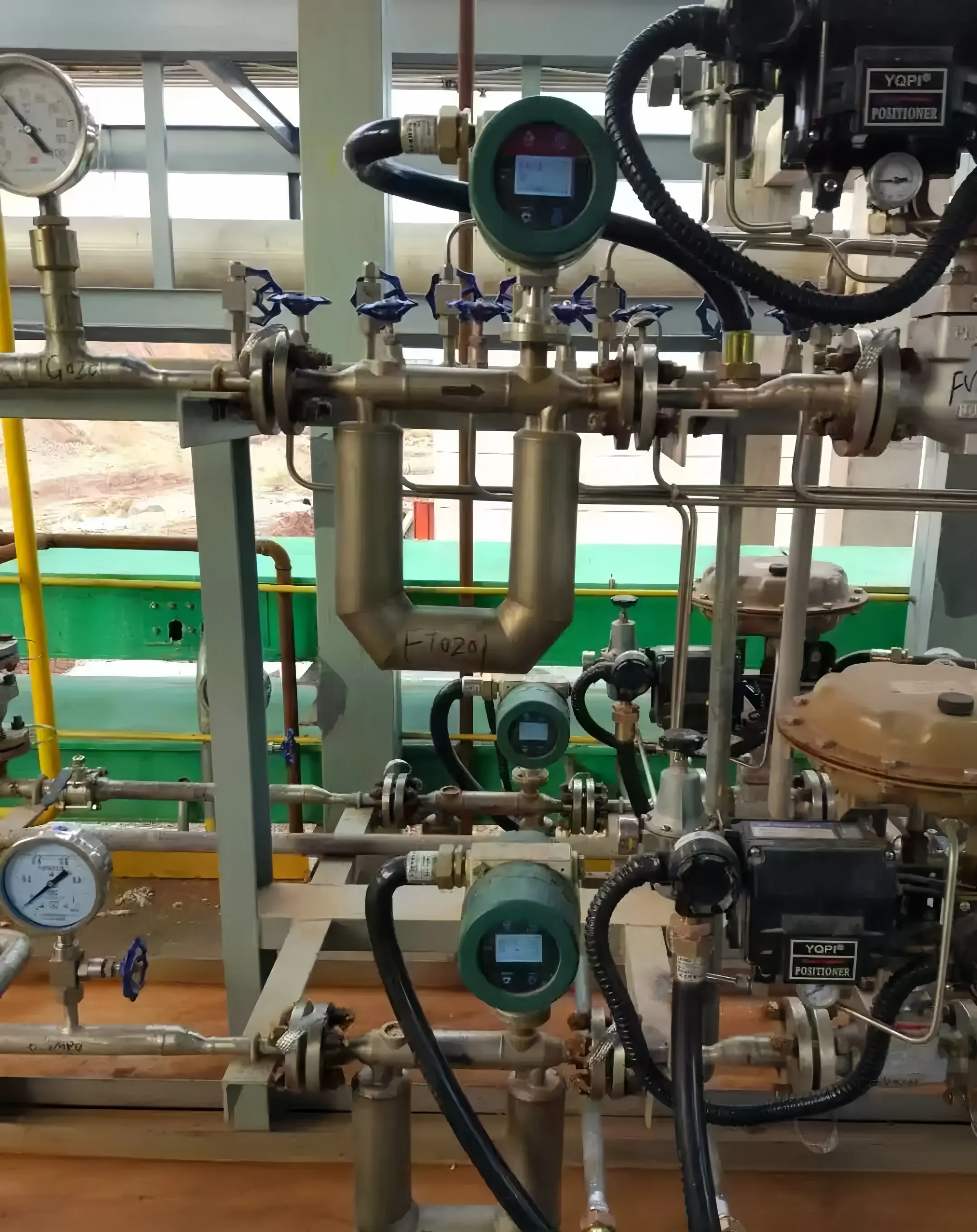 Coriolis Mass Flow Meters for Measuring Corrosive Media