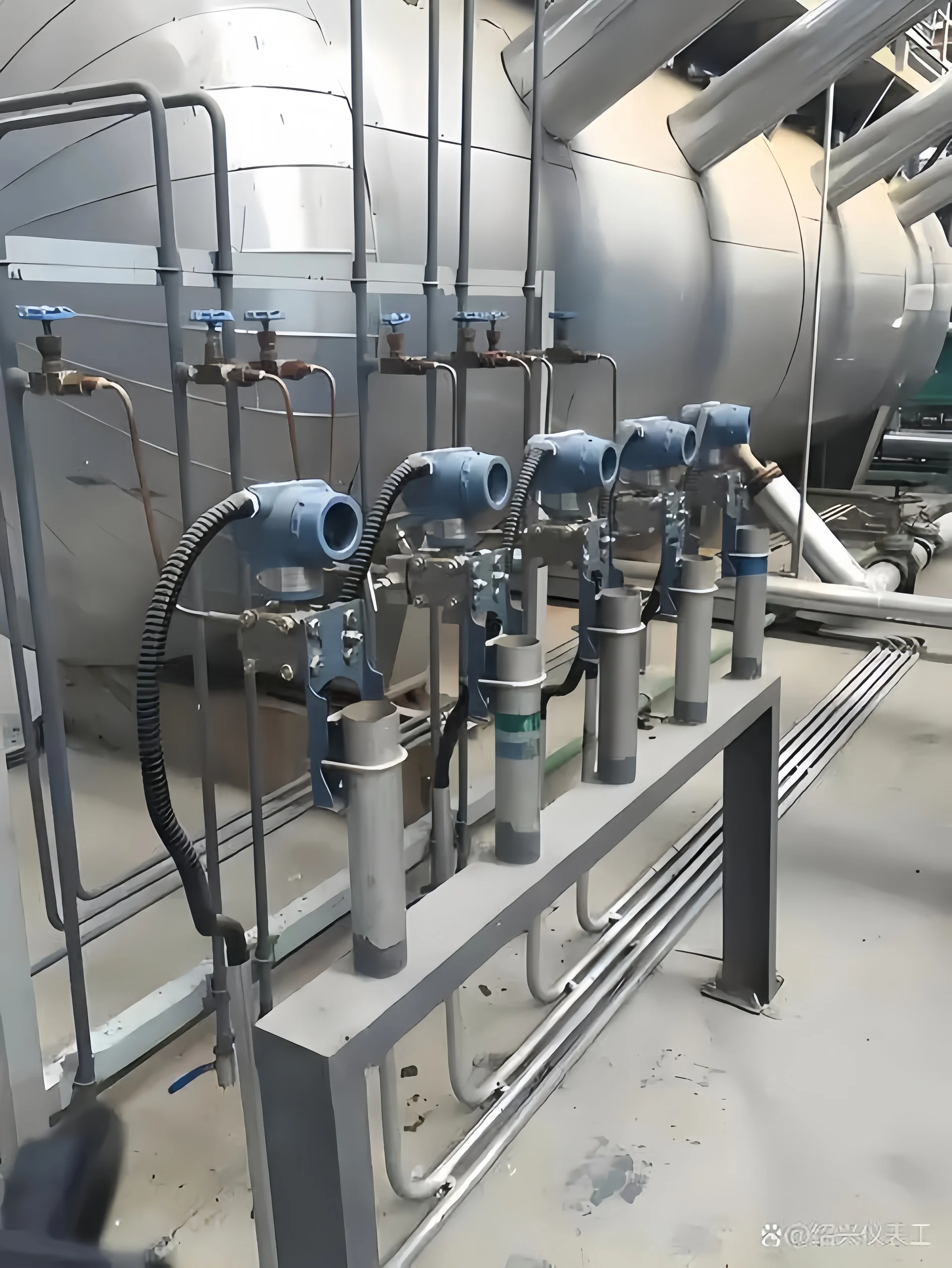 Pressure transmitter applications