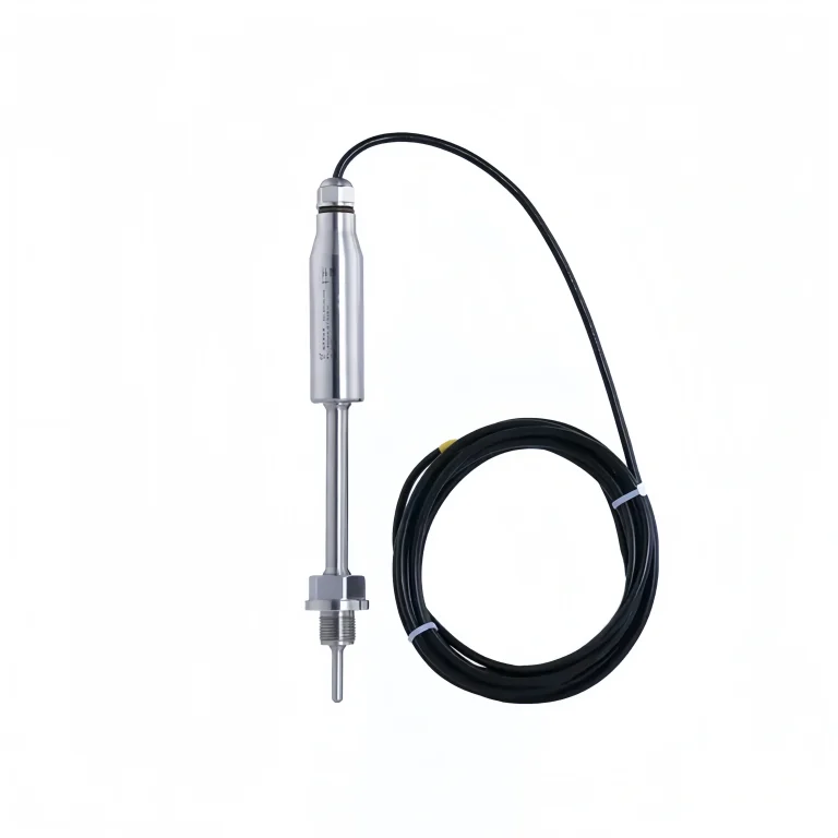 Submersible temperature transmitter
