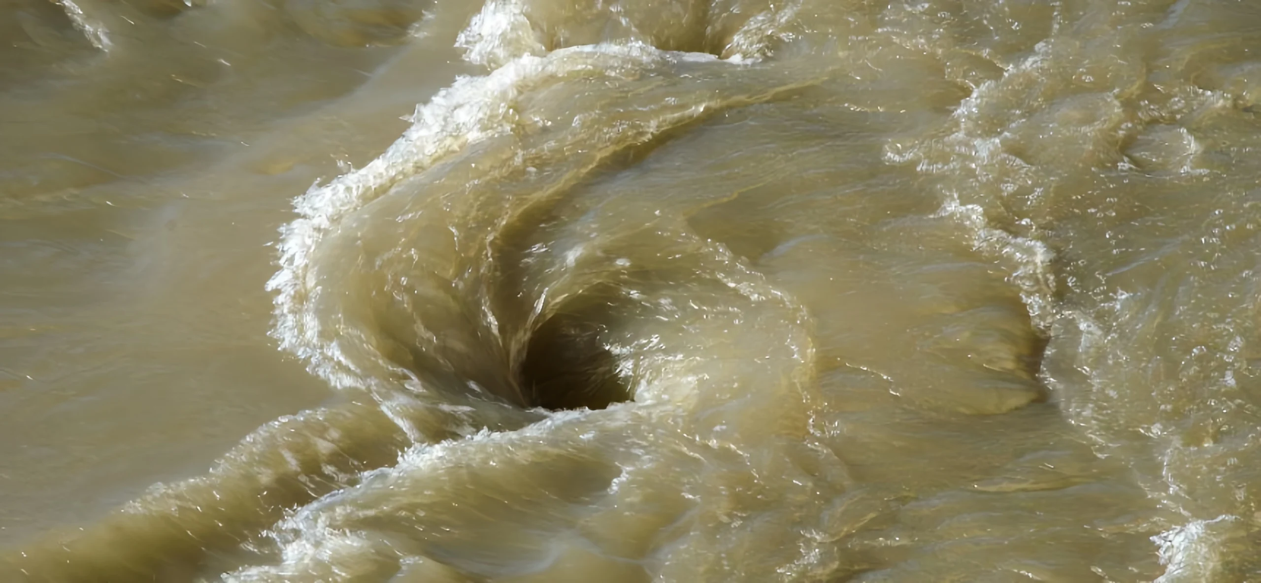 Open Channel Radar Flow Meter Application Scenario 1