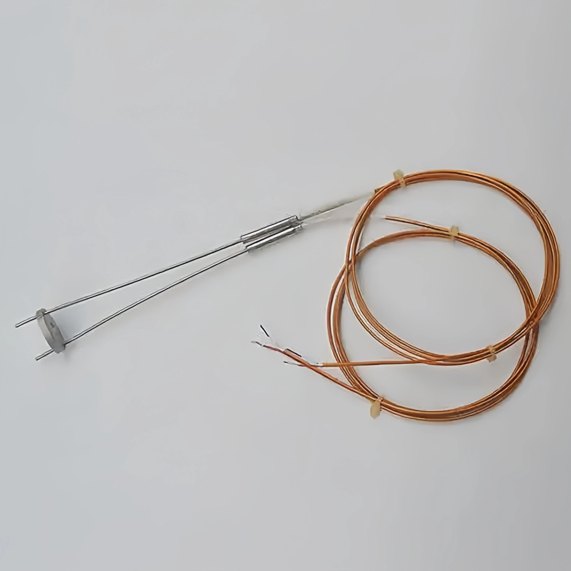 Plastic head armored J type thermocouple metal stripes