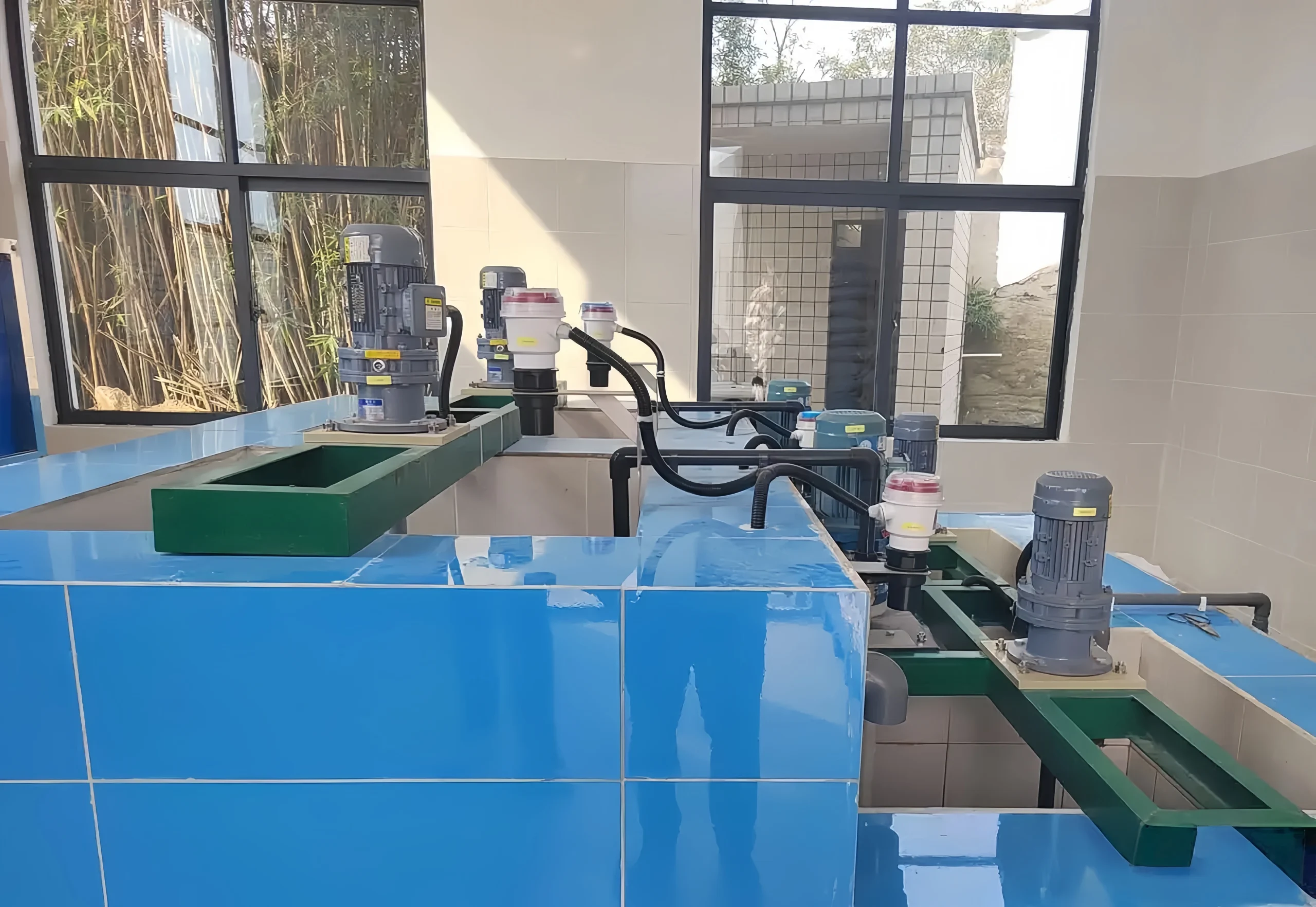 Application of ultrasonic level sensors in wastewater tanks