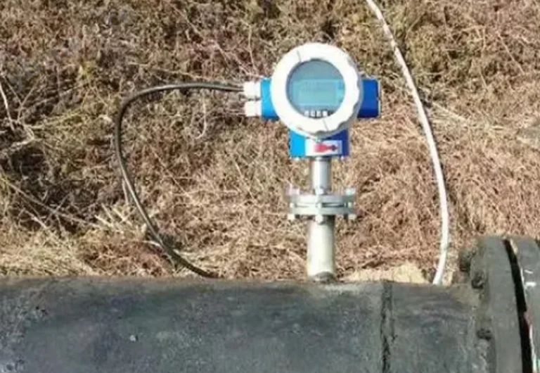 Insertion Electromagnetic Flowmeters 1