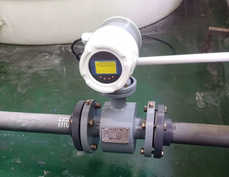 Insertion VS Inline Electromagnetic Flowmeters 1