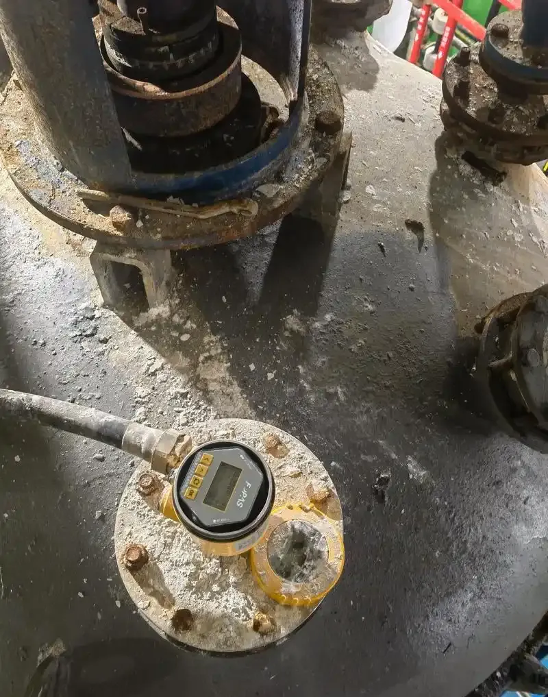 How to Measure the Liquid Nitrogen Level